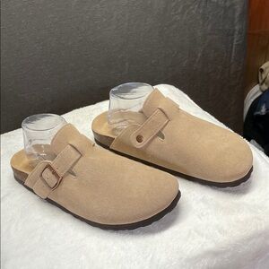 Kidmi‎ Elegant Beige Women's Suede Loafers